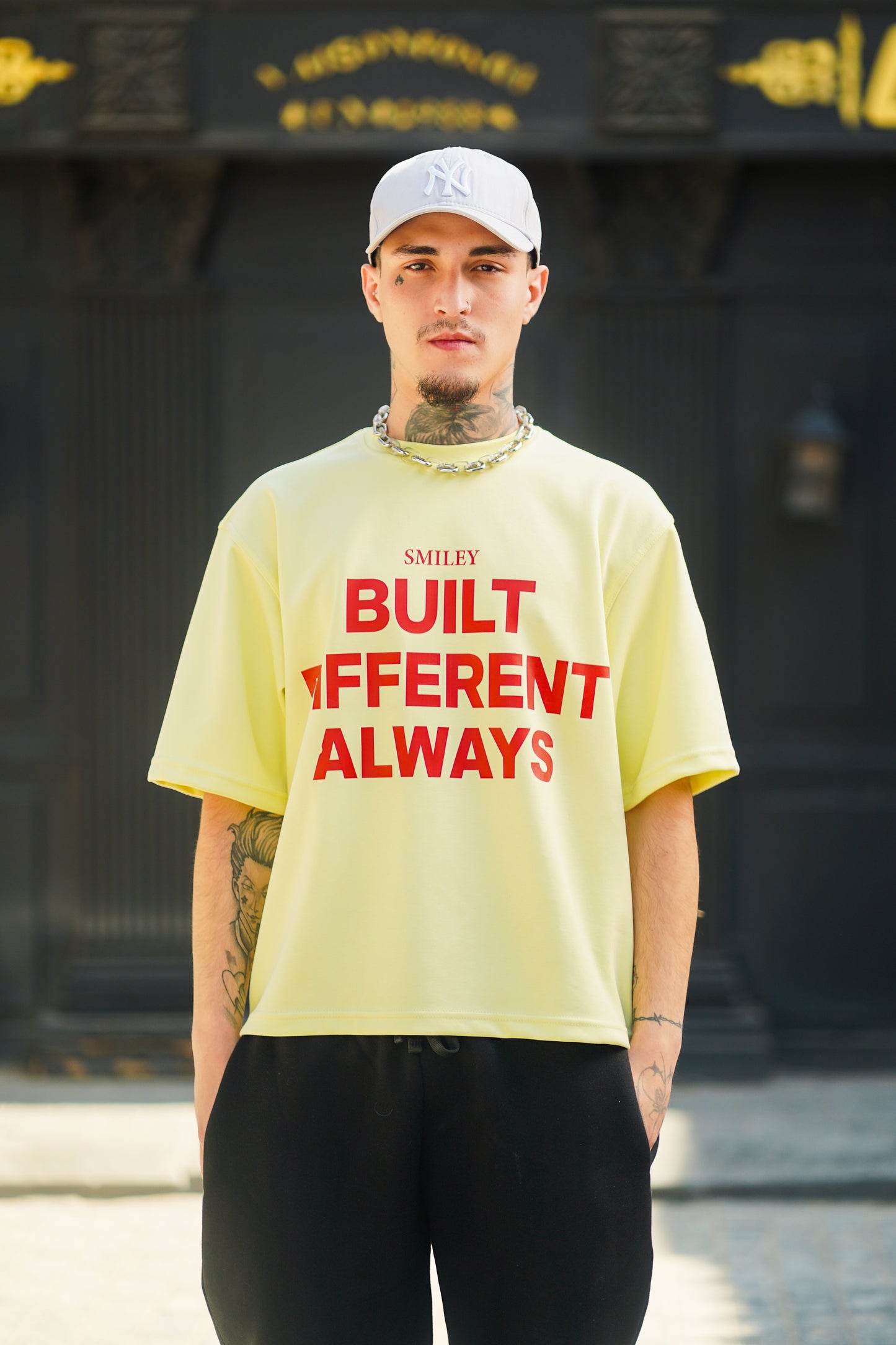 SMILEY BOXY T-SHIRT YELLOW